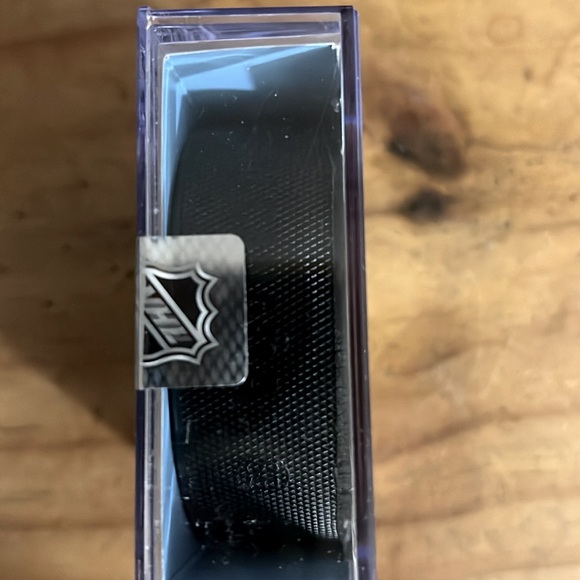 NWT CO Avalanche My 1st Puck -Boy - Picture 3 of 4